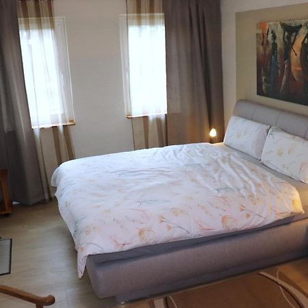 Ferienweingut & Gutsrestaurant Becker Apartment Burgen  ภายนอก รูปภาพ
