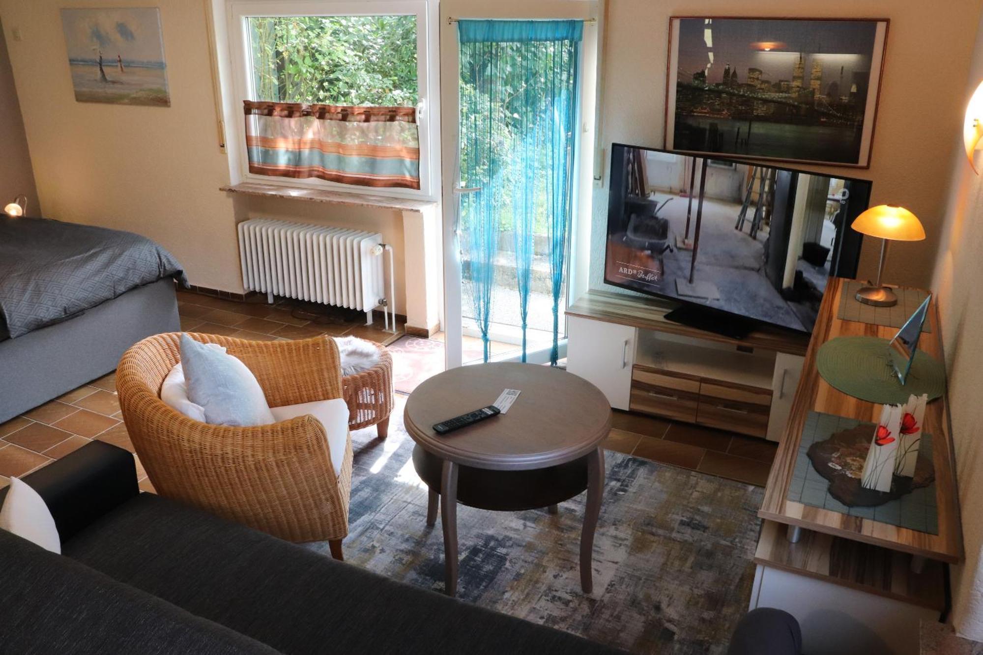 Ferienweingut & Gutsrestaurant Becker Apartment Burgen  ภายนอก รูปภาพ